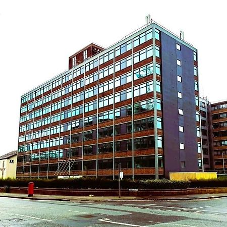 Fantastic One Bedroom Apartment Near Old Trafford Stadium Manchester Exterior photo